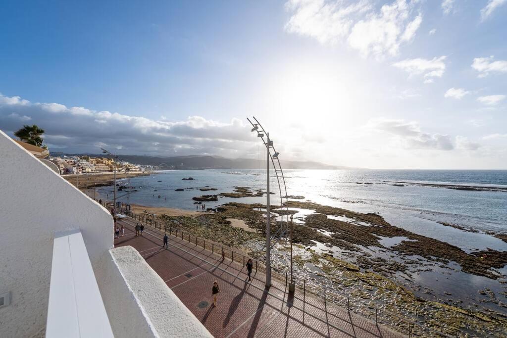 Appartamento Beachfront Apt With Open Terrace In Las Canteras Las Palmas de Gran Canaria Esterno foto