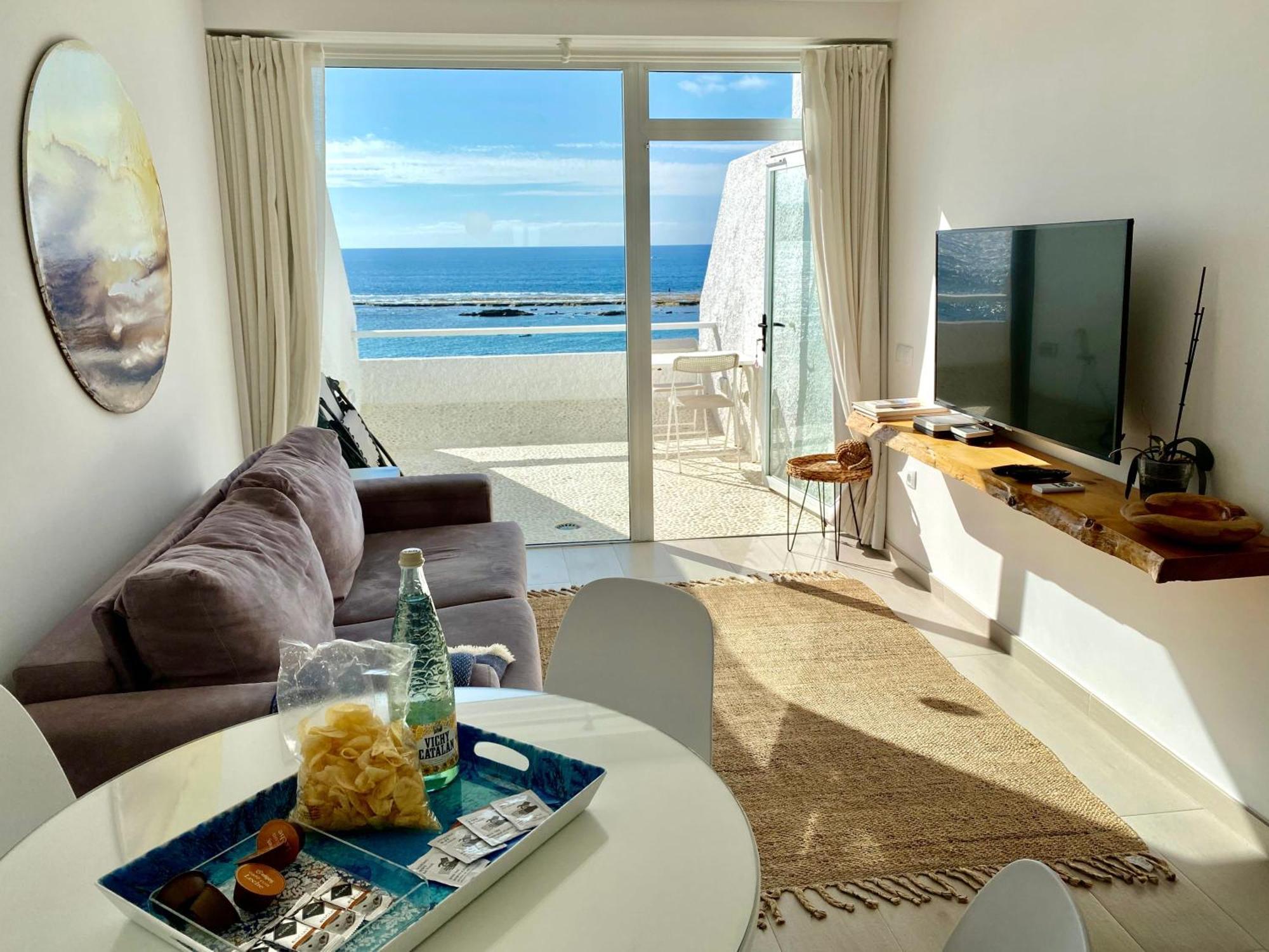 Appartamento Beachfront Apt With Open Terrace In Las Canteras Las Palmas de Gran Canaria Esterno foto